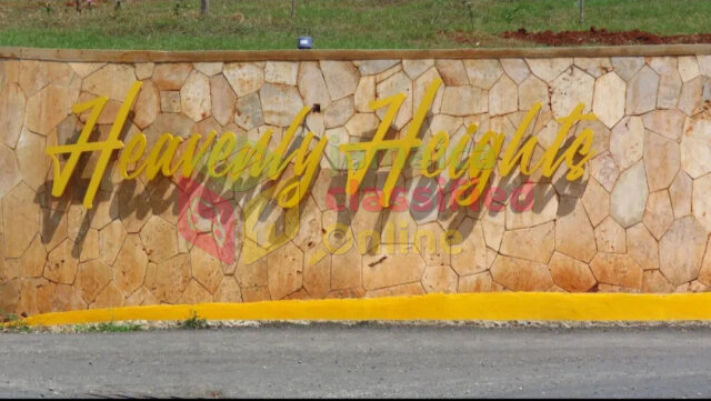 32 Heavenly Heights Red Hills