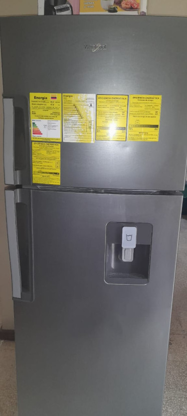 Whirlpool Refrigerator  Refrigerators Liguanea 