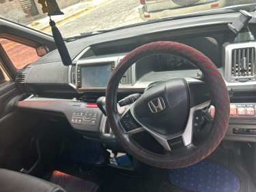 2013 Honda Stepwagon