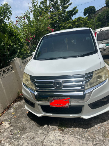 2013 Honda Stepwagon