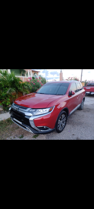 2019 Mitsubishi Outlander  Vans & SUVs Hagley Park Road
