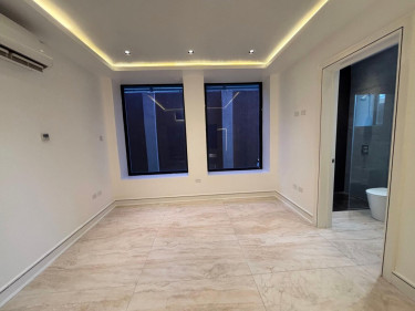 5 Bedroom