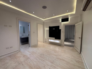 5 Bedroom