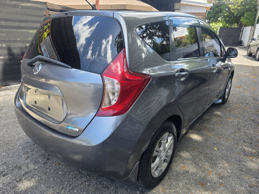 2012 Nissan Note 