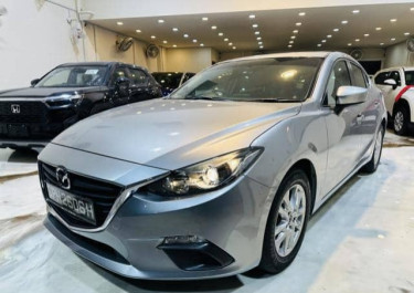 2016 MAZDA AXELA  Cars Jamica