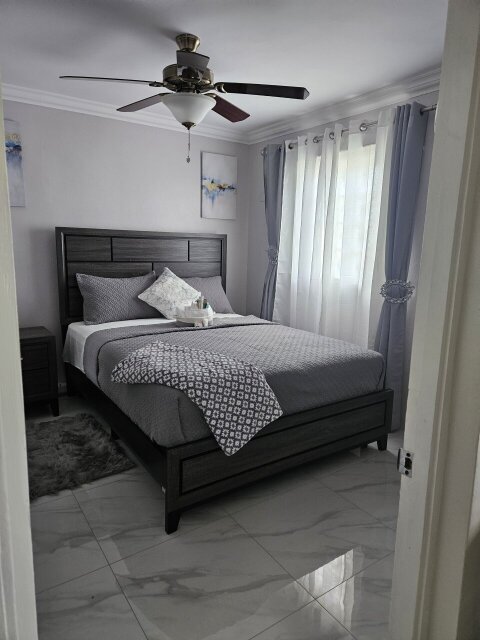 Airbnb Shorterm Rental. Airbnb & Hotels Oaklands Apartment, Constant Spring Road
