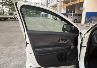 2016 HONDA VEZEL 1.5X AUTO 2WD