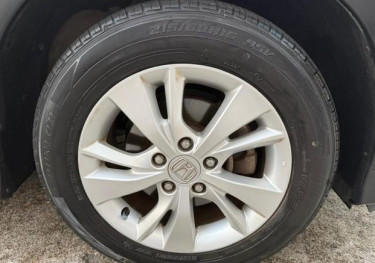 2016 HONDA VEZEL 1.5X AUTO 2WD
