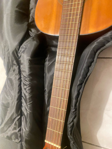 Alvarez 4103 Classical Guitar, Handmade In Japan.