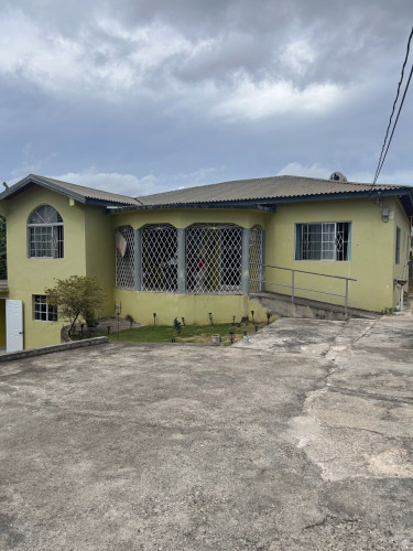 7 Bedroom  Houses Mandeville