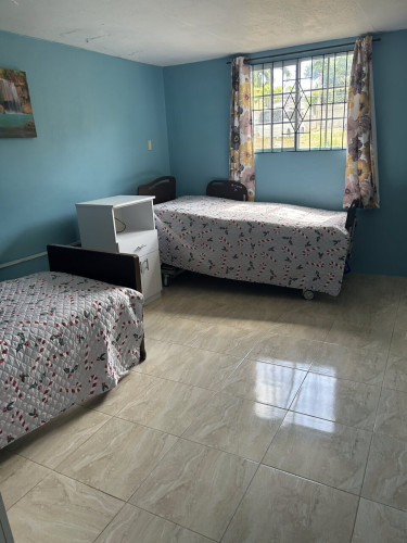 7 Bedroom 