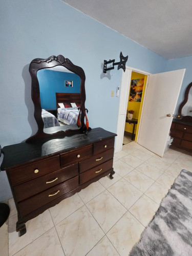 Stylish 1BR Retreat | 2 Queen Beds | Upscale Area