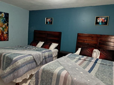 Stylish 1BR Retreat | 2 Queen Beds | Upscale Area