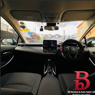 2020 Toyota Corolla Touring Hybrid