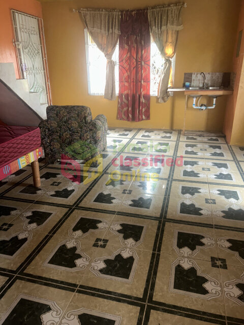 1 Bedroom 1 Bath Kitchenette In Living Room Houses Montego Bay