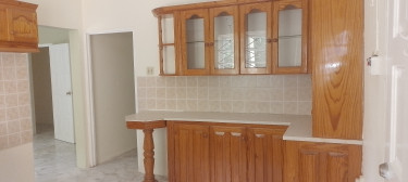 1 Bedroom Apartments West Oakridge..KGN8