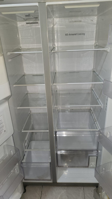 SAMSUNG 2 DOOR REFRIGERATOR 