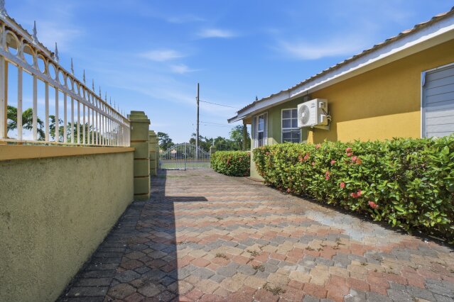 2 Bedroom House, Emerald Estate, St. Mary