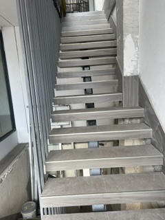 SPACE FOR RENT – PRIME COMMERCIAL LOCATION