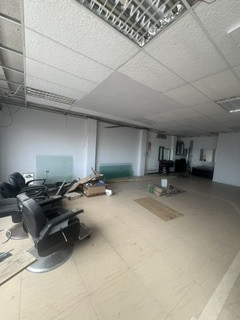 SPACE FOR RENT – PRIME COMMERCIAL LOCATION
