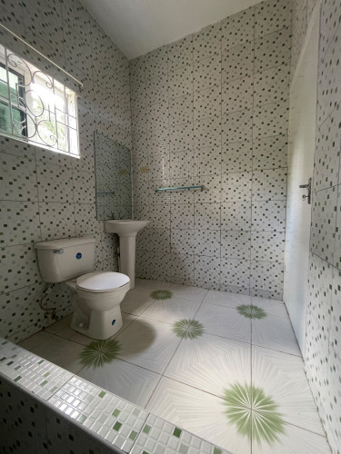Spacious 3 Bedrooms For Rent In Bellaire Meadows
