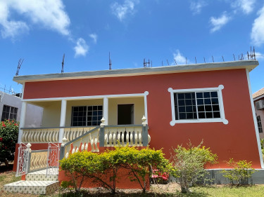 Spacious 3 Bedrooms For Rent In Bellaire Meadows Houses Bellaire Meadows Near Discovery Bay