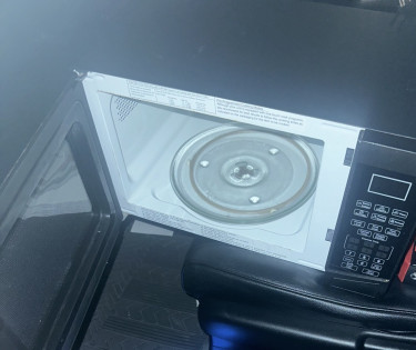 Avanti Microwave 
