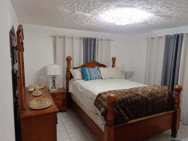 2 Bedroom For Rent Houses Rectory Land