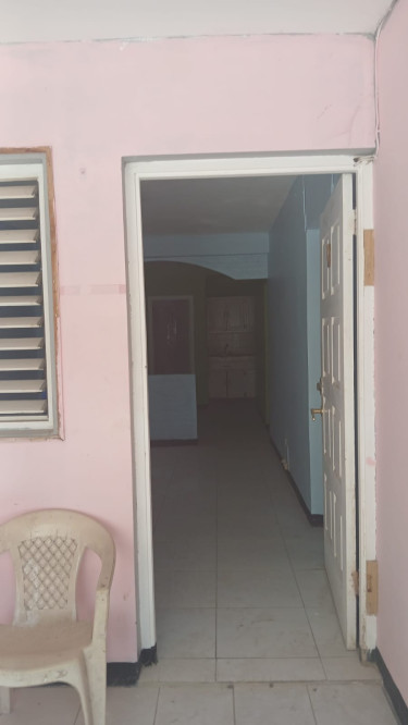 CATHERINE HALL 5 BED 4 BATH 3 FLOORS