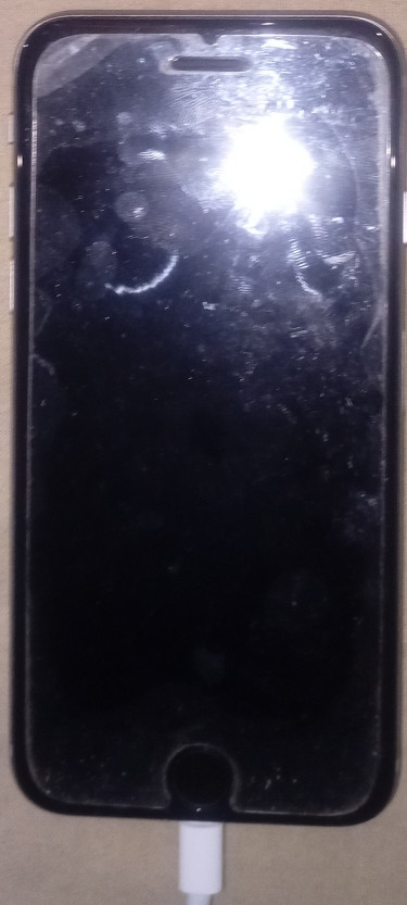 IPhone 6 Refurbished 66+BH CS Needed 