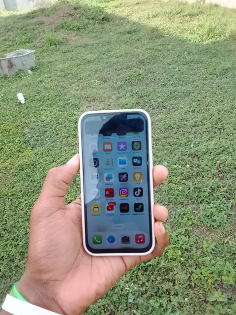 IPhone 13