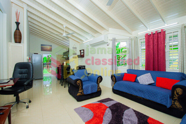 Turnkey 2 Bedrooms In Gated Drax Hall Community