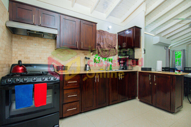Turnkey 2 Bedrooms In Gated Drax Hall Community