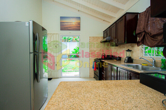Turnkey 2 Bedrooms In Gated Drax Hall Community