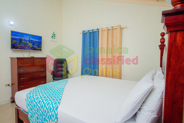 Turnkey 2 Bedrooms In Gated Drax Hall Community