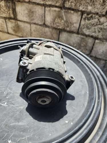 2008 Mercedes-Benz C350 A/C Compressor (used)