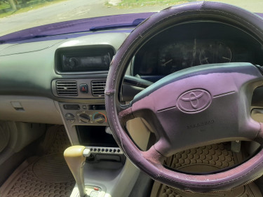 Toyota Corolla 111