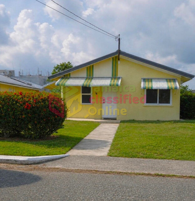 2 Bedrooms 1 Bathroom For RENT In The Aviary Houses THE AVIARY - PRESIDENTIAL ESTATE