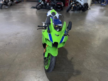 2024 Kawasaki Ninja ZX10R 40th Anniversary Edition