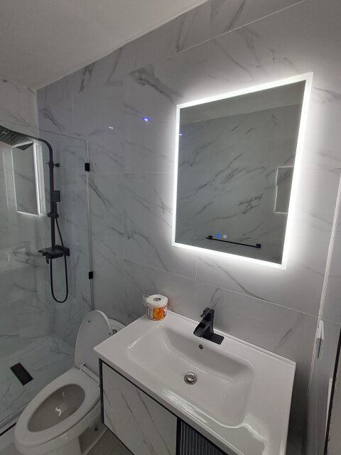 Newly Remodelled 1 Bedroom Apt For Sale