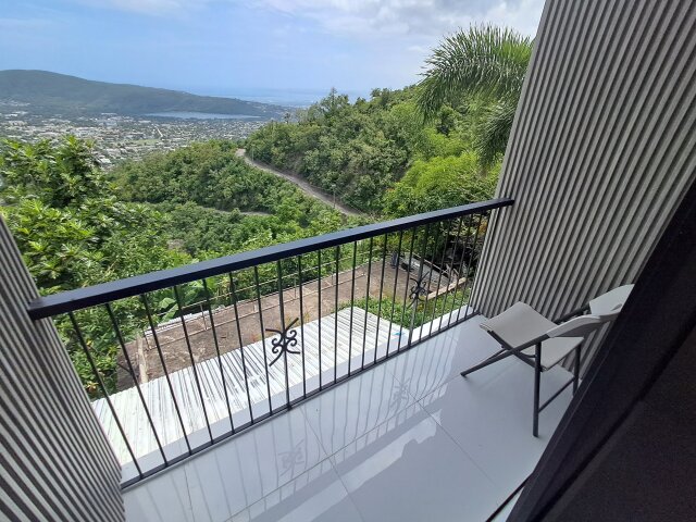 Newly Remodelled 1 Bedroom Apt For Sale