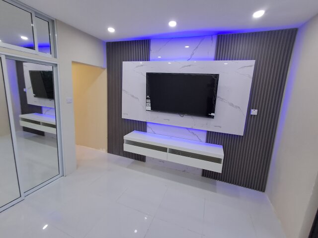 Newly Remodelled 1 Bedroom Apt For Sale