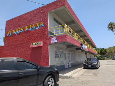 1 Unit For Rent In Negril, Kings Plaza 600 Sq Ft