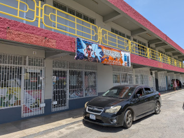 1 Unit For Rent In Negril, Kings Plaza 600 Sq Ft Commercial Negril, Kings Plaza