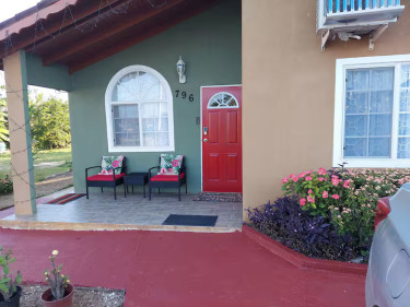 2 Bedroom