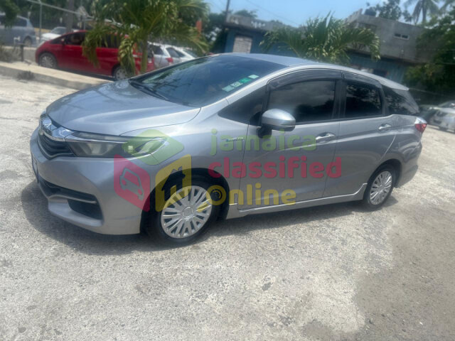 2017 Honda Shuttle Cars Kingston/Portmore/Spanish Town