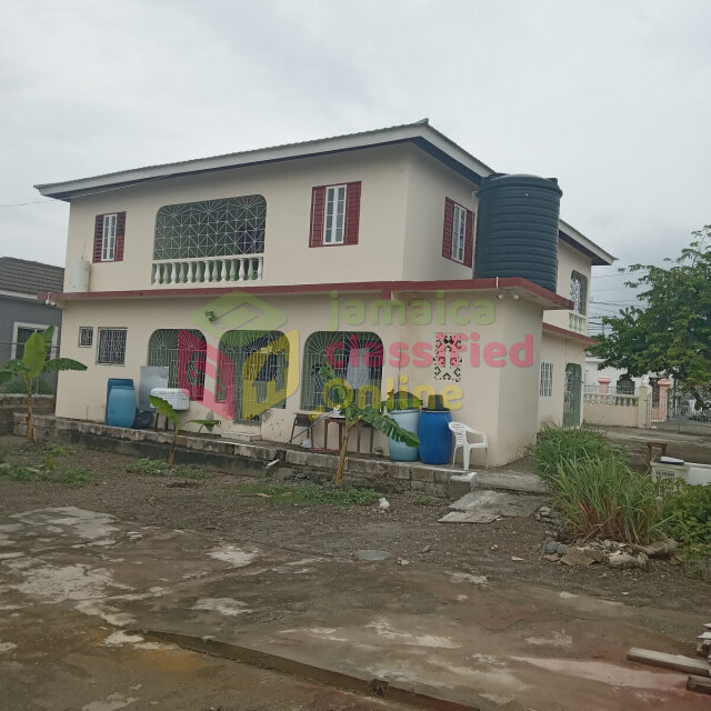 REVISED PRICE...6 Beds/4 Baths, Albion St. Thomas