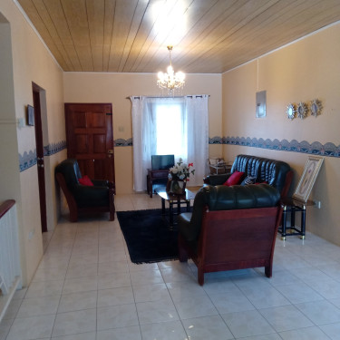  6 Bedroom