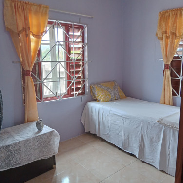  6 Bedroom