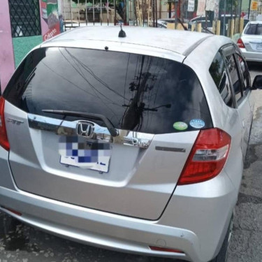 2013 Honda Fit  Cars Spanish Town 
